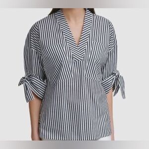 Calvin Klein grey & white stripe top -sizexl - cute pocket details & tie sleeves